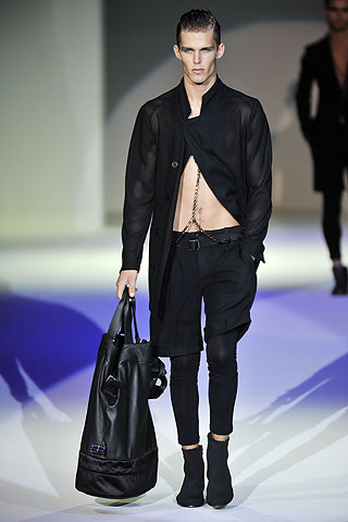 Emporio Armani / - 2011